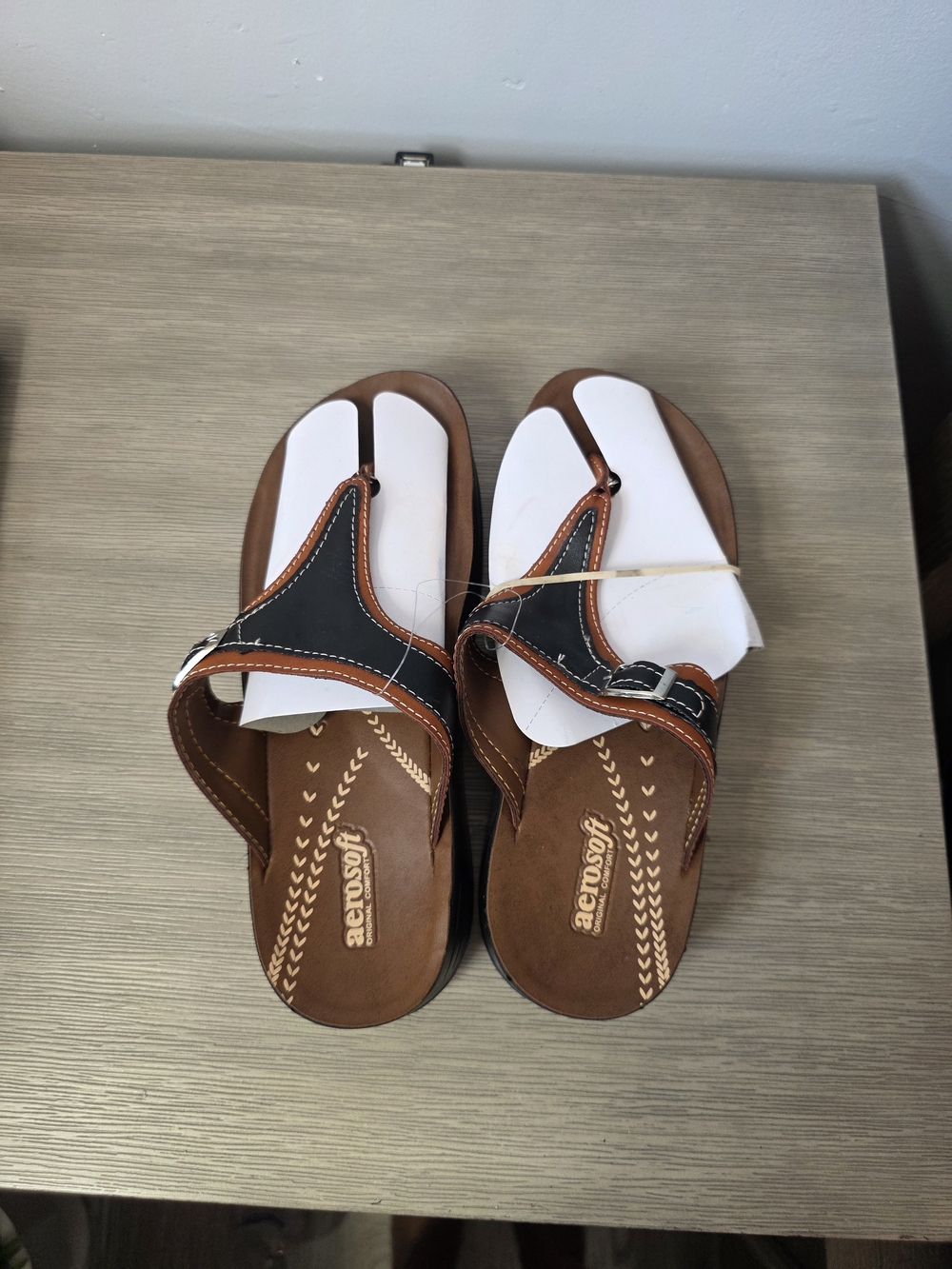 Aerosoles Brown and Black Women's Toe-Post Sandals